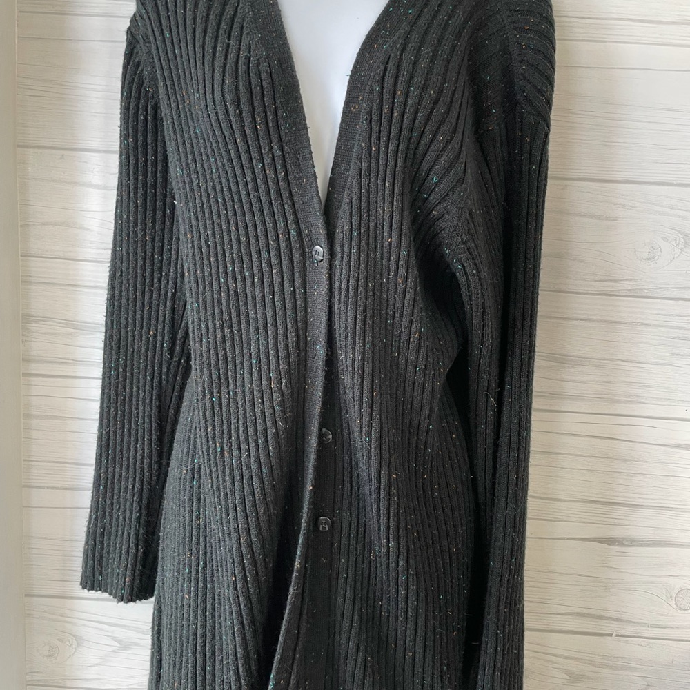 White Stag-Women’s Long Open front sweater/turtleneck top.